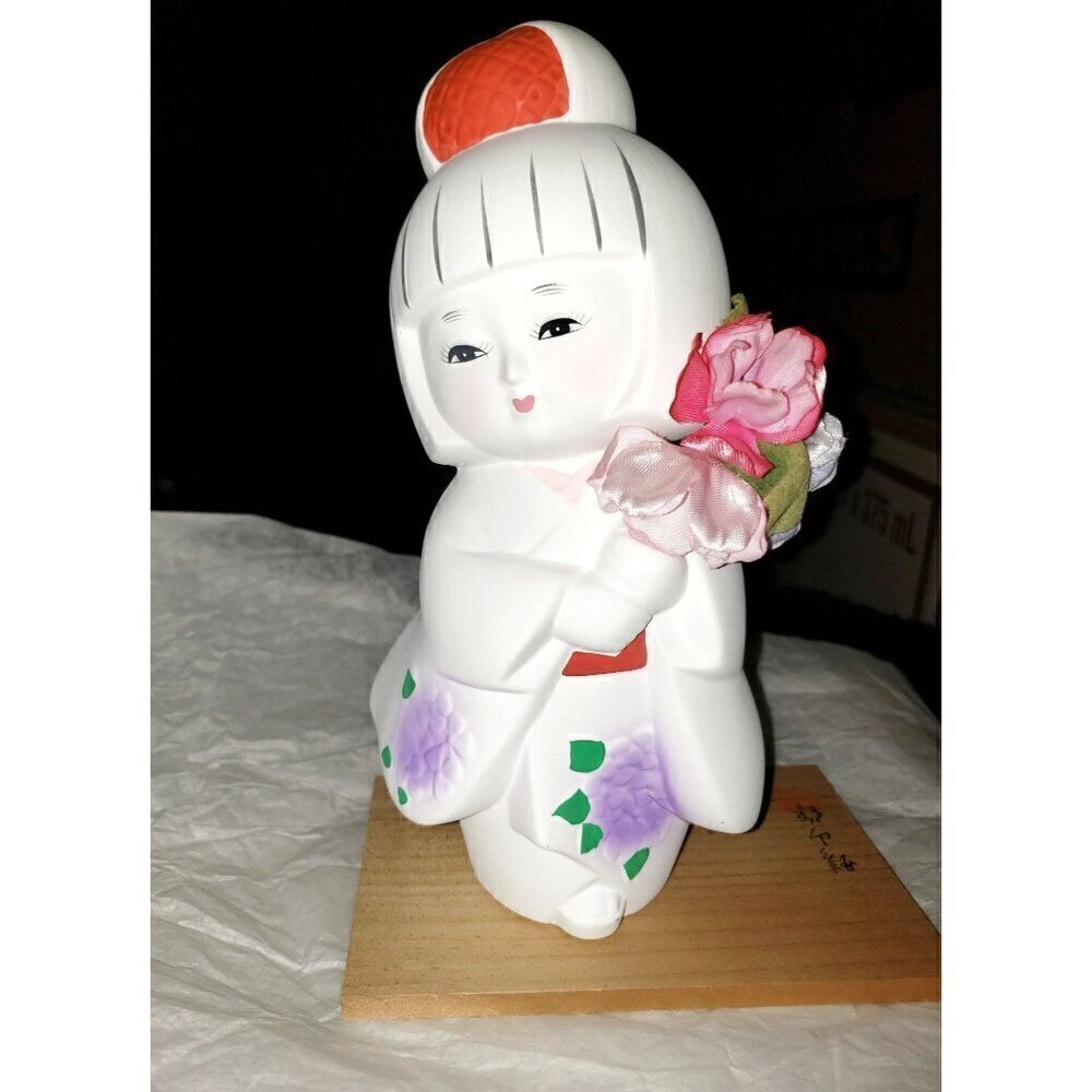 Vtg Japanese Hakata Bisque Geisha Doll on Signed‎ Wooden Base 7 3/4” T Ceramic